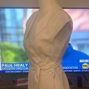 Ann Taylor white wrap dress size 10